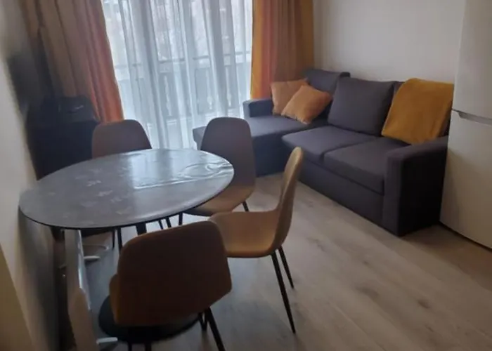 Predela 2 & 200m From Slopes